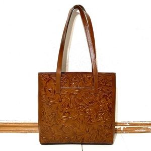 PATRICIA NASH VIANA TOOLED LEATHER SHOULDER BAG / TOTE W/ ALLOVER FLORAL DESIGN